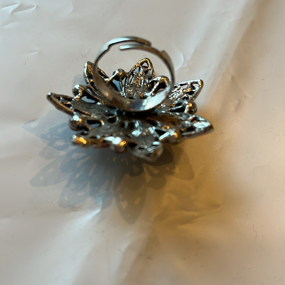 Multicolor Floral Statement Ring - Picture 3 of 4